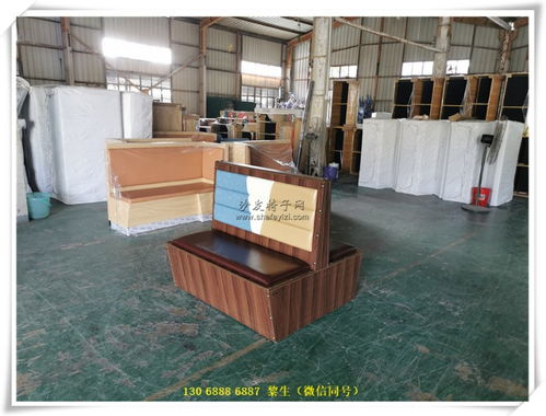 中式火锅店卡座沙发与郧阳区龙虾馆家具的融合设计